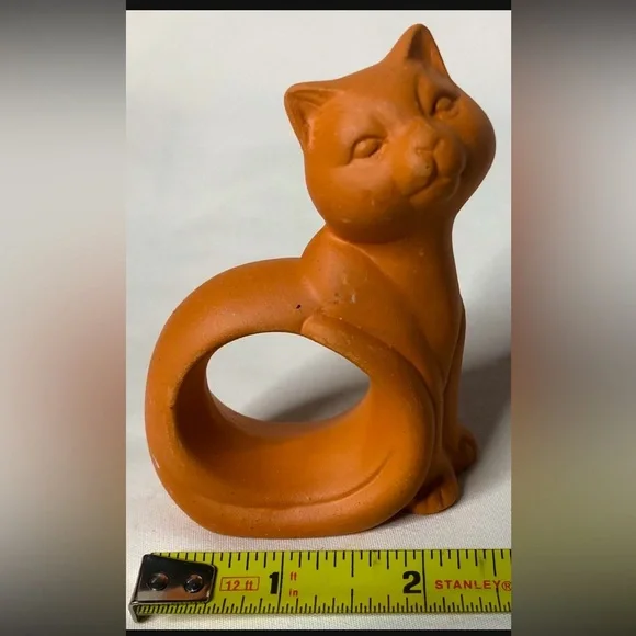 Vintage Terra Cotta Cat Napkin Ring Holders - Picture 5 of 7